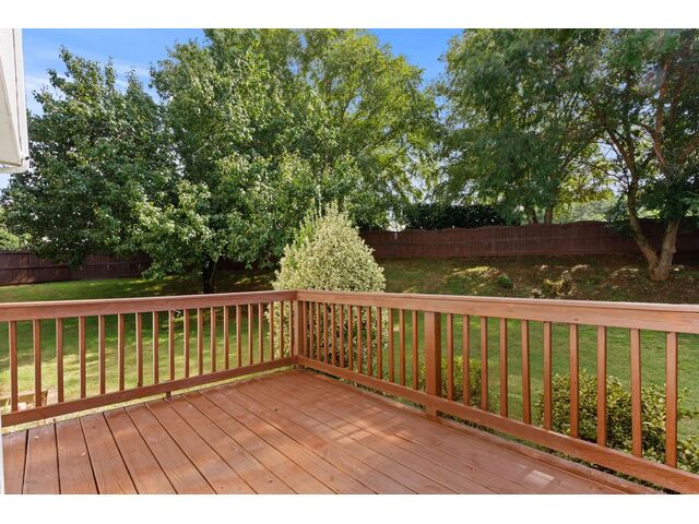 Photo of 1 Glencove Court