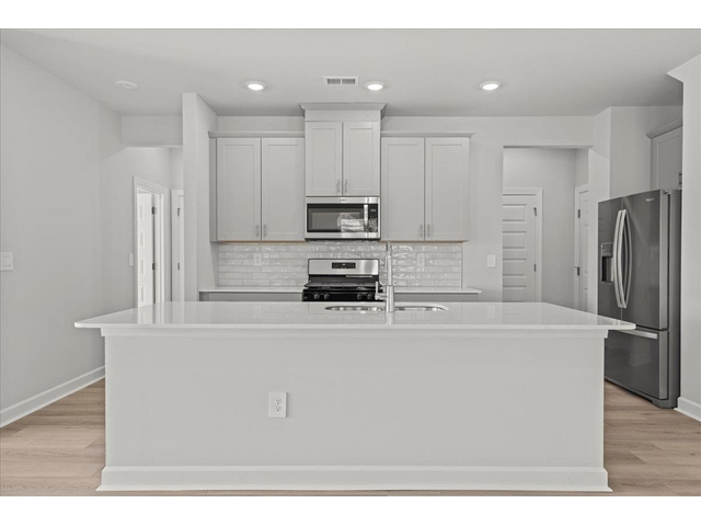 Photo of 407 Shortleaf Lane