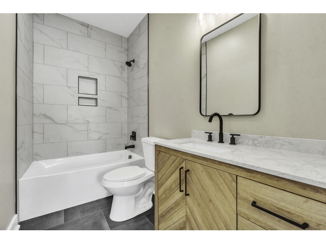 Photo of 218 Maco Terrace Photo of 218 Maco Terrace