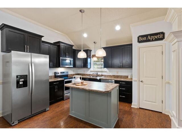 Photo of 792 Old Canaan Road Photo of 792 Old Canaan Road