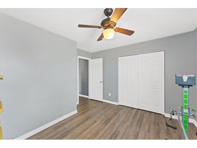 Photo of 408 Sweeny Court