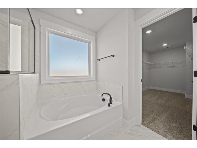 Photo of 136 Willoughby Way