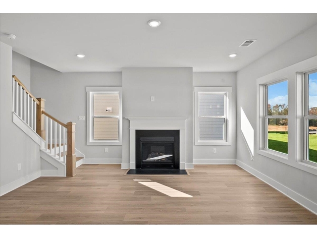 Photo of 136 Willoughby Way