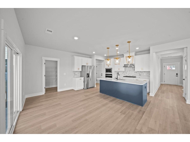 Photo of 136 Willoughby Way