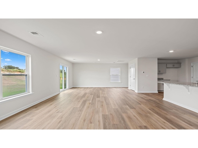 Photo of 521 Cordgrass Road