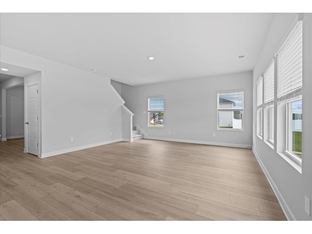 Photo of 184 Lavinia Circle