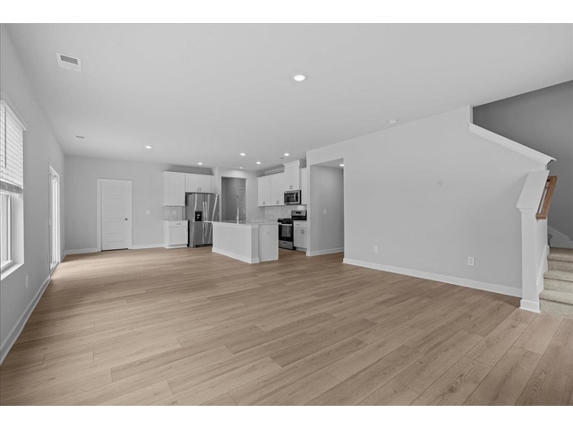 Photo of 184 Lavinia Circle