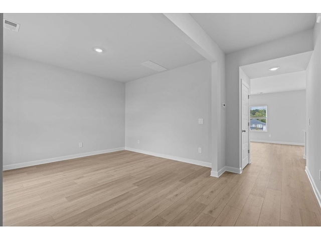 Photo of 184 Lavinia Circle