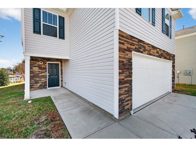 Photo of 1013 Bridlebrook Trail