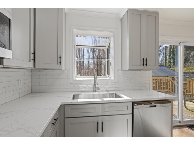 Photo of 204 Paris View Drive