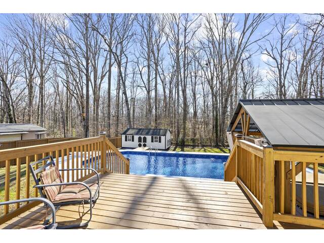 Photo of 204 Paris View Drive