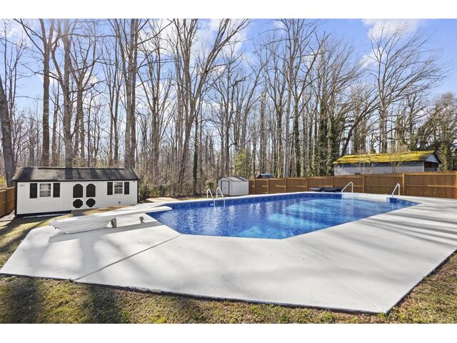 Photo of 204 Paris View Drive