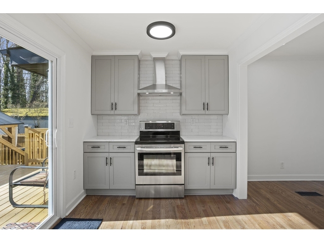 Photo of 204 Paris View Drive