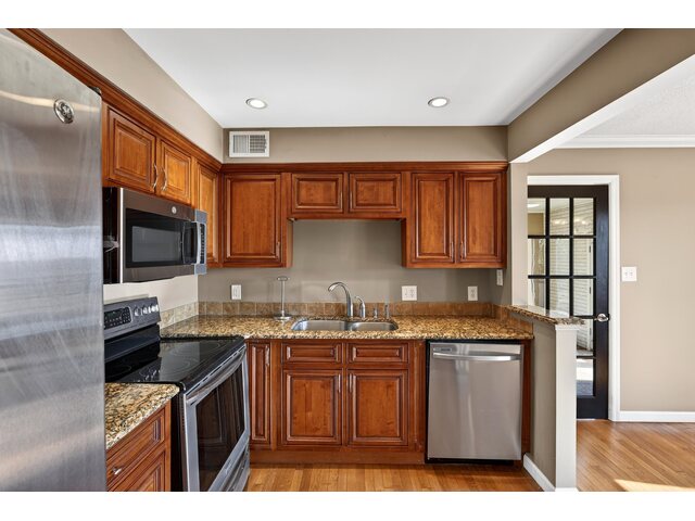 Photo of 510 Gaston Drive