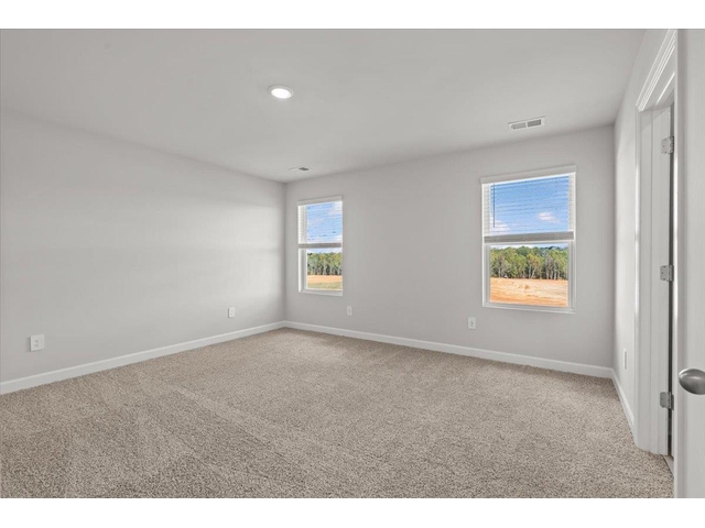 Photo of 884 Penfold Pointe