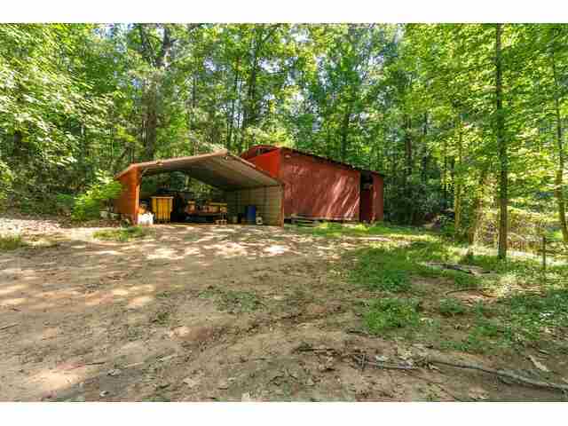 Photo of 7004 Mountain View Road