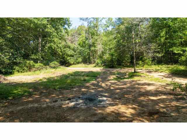 Photo of 7004 Mountain View Road