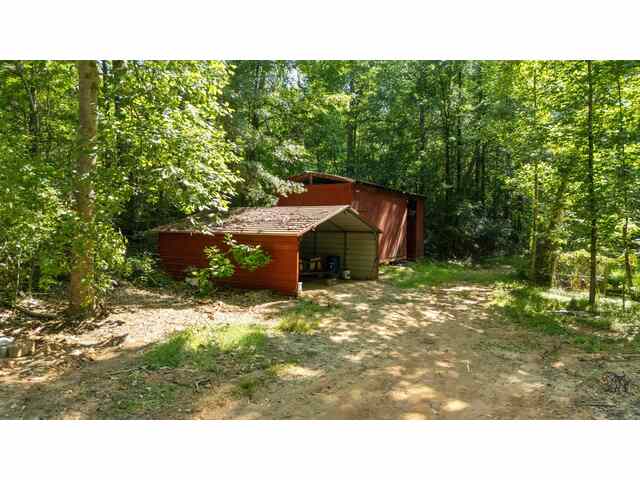 Photo of 7004 Mountain View Road