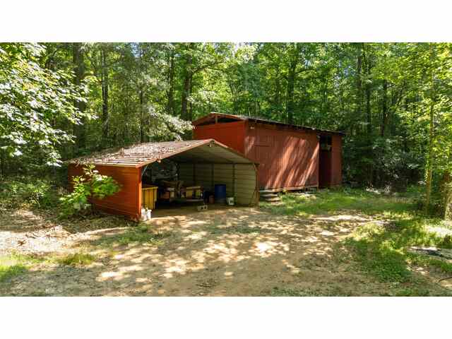 Photo of 7004 Mountain View Road