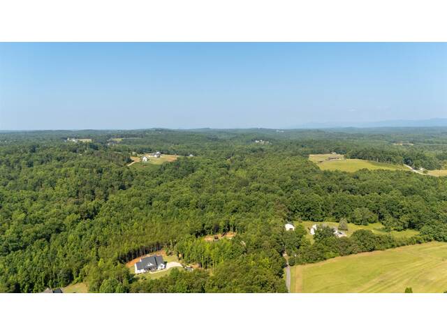 Photo of 7004 Mountain View Road