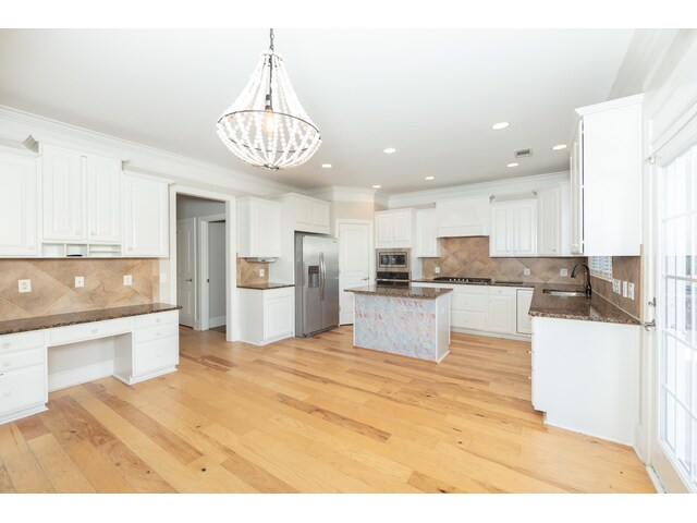 Photo of 5013 Cressingham Drive