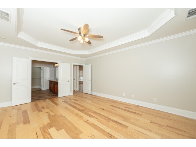 Photo of 5013 Cressingham Drive