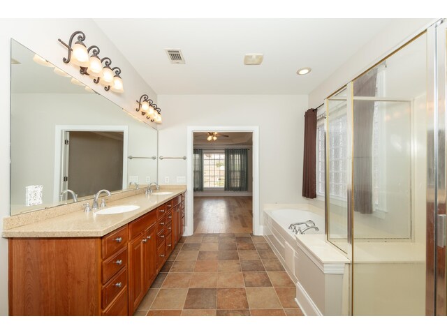 Photo of 5013 Cressingham Drive