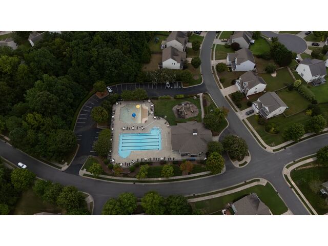 Photo of 5013 Cressingham Drive