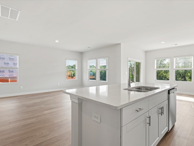 Photo of 540 Ward Wilson Trail