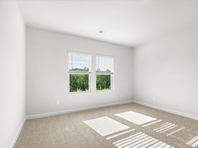Photo of 540 Ward Wilson Trail