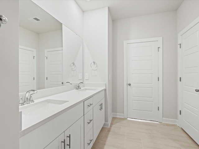 Photo of 540 Ward Wilson Trail