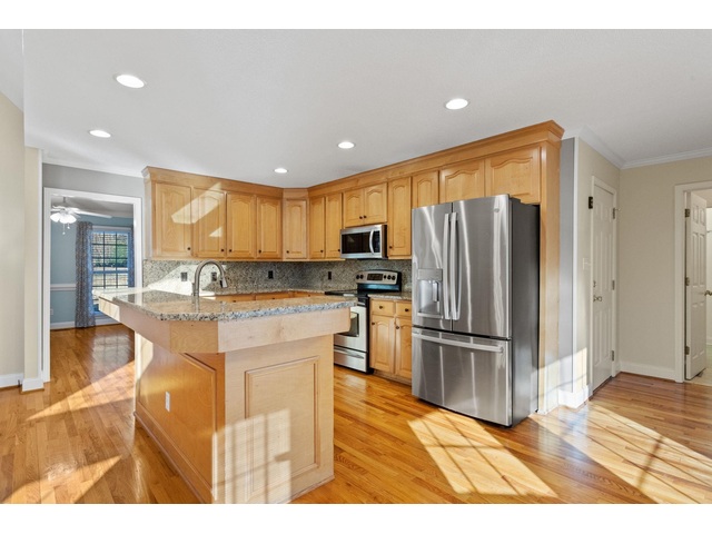 Photo of 336 Valleyhigh Drive