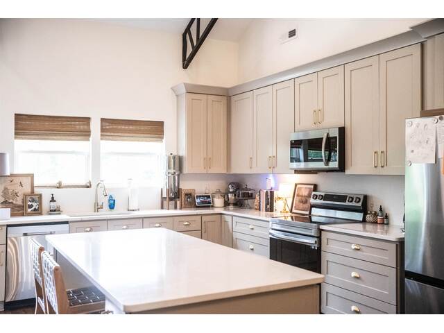 Photo of 2051 Whitestone Road Photo of 2051 Whitestone Road