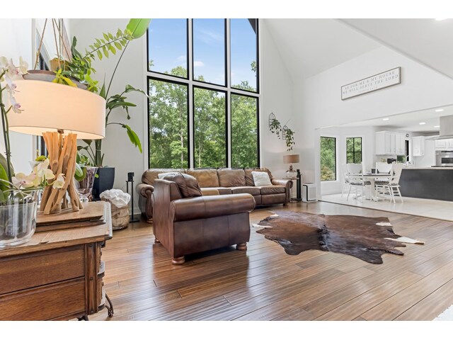 Photo of 106 Riverbank Court