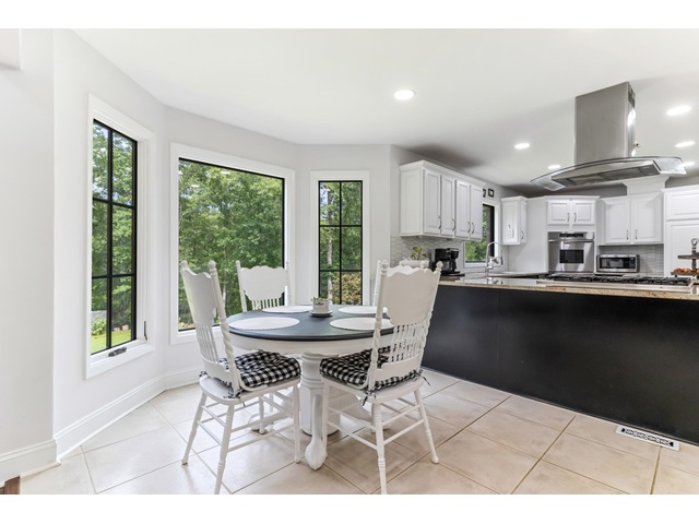 Photo of 106 Riverbank Court