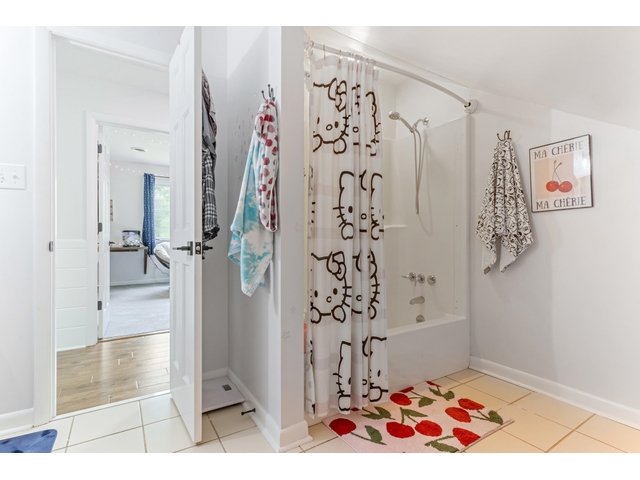 Photo of 106 Riverbank Court