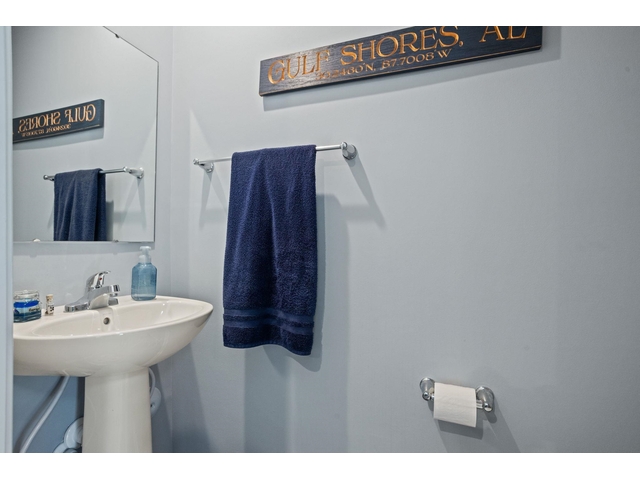 Photo of 466 Hobson Way