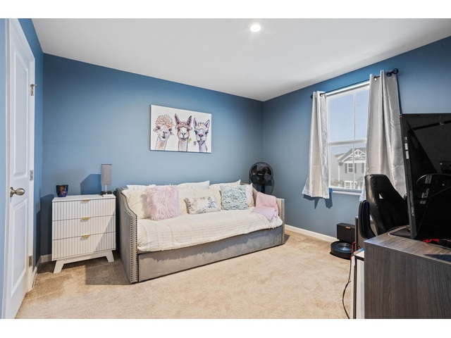 Photo of 466 Hobson Way