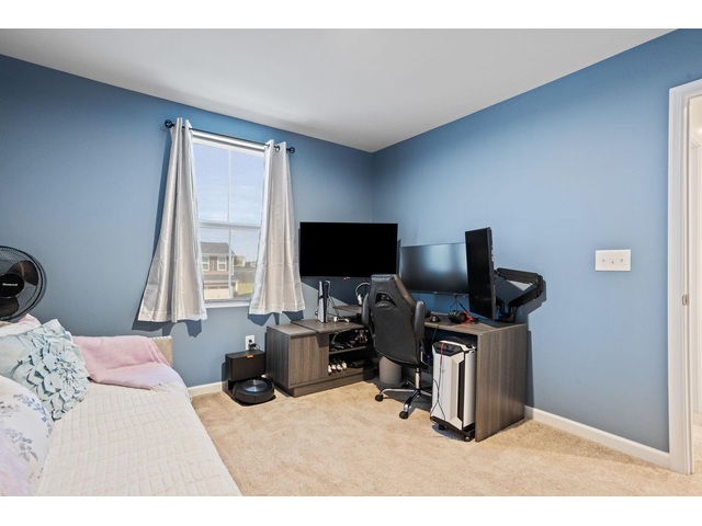 Photo of 466 Hobson Way