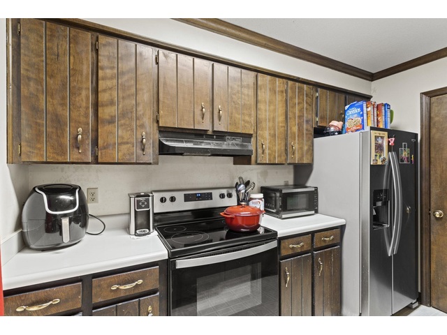 Photo of 99 Cinderridge Unit #33 Drive