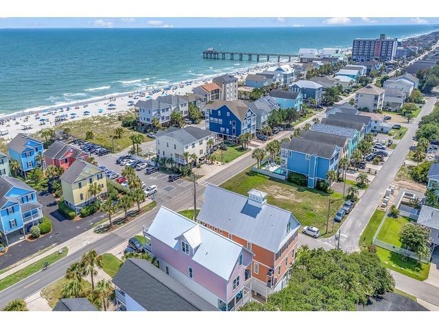 Photo of 310 N Ocean Boulevard Photo of 310 N Ocean Boulevard