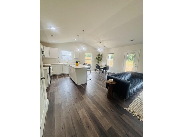 Photo of 776 Darwin Rd