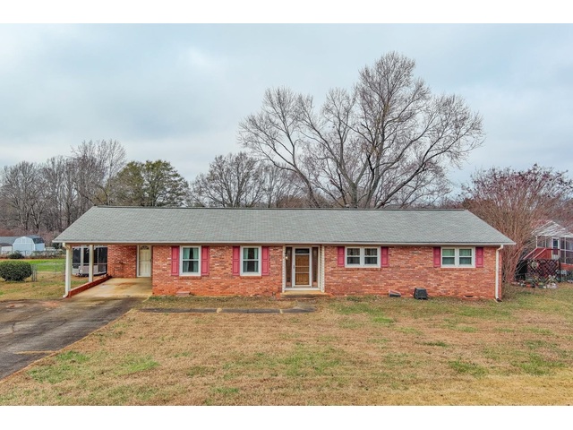 Photo of 9 Merrimon Avenue Photo of 9 Merrimon Avenue