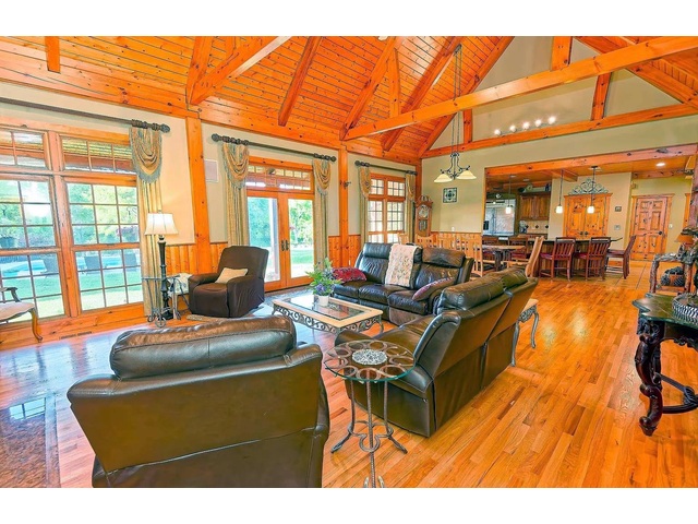 Photo of 1250 Mountain Creek Road Photo of 1250 Mountain Creek Road
