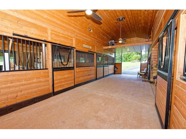 Photo of 1250 Mountain Creek Road Photo of 1250 Mountain Creek Road