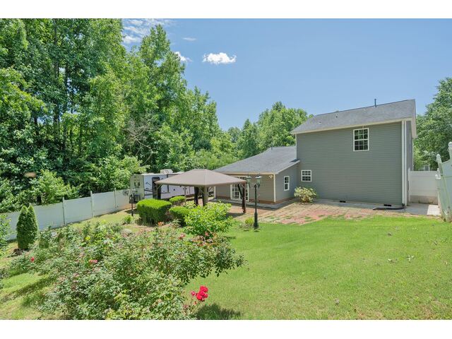 Photo of 104 Kingscreek Drive Photo of 104 Kingscreek Drive