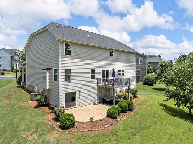 Photo of 711 Hatwood Court Photo of 711 Hatwood Court