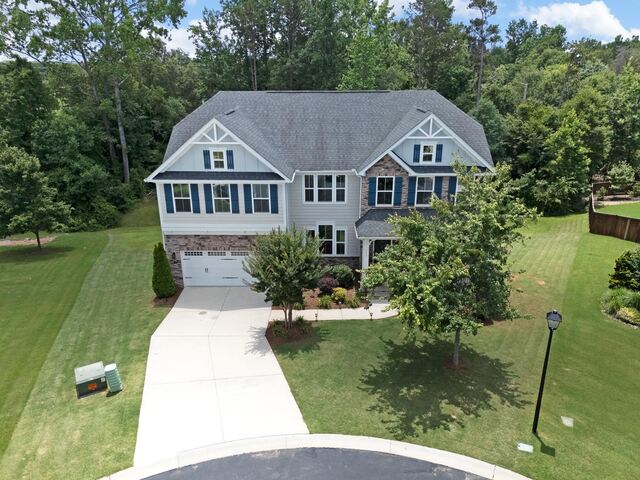 Photo of 711 Hatwood Court Photo of 711 Hatwood Court