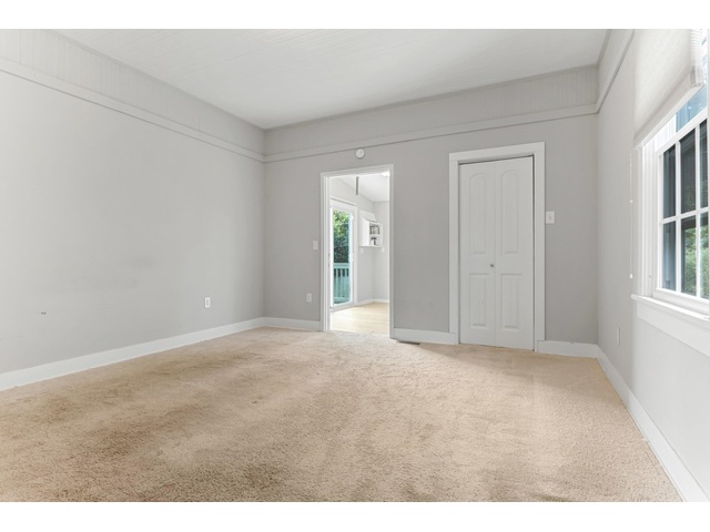 Photo of 472 Sloan Street