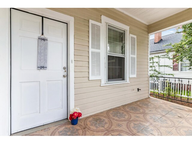 Photo of 472 Sloan Street